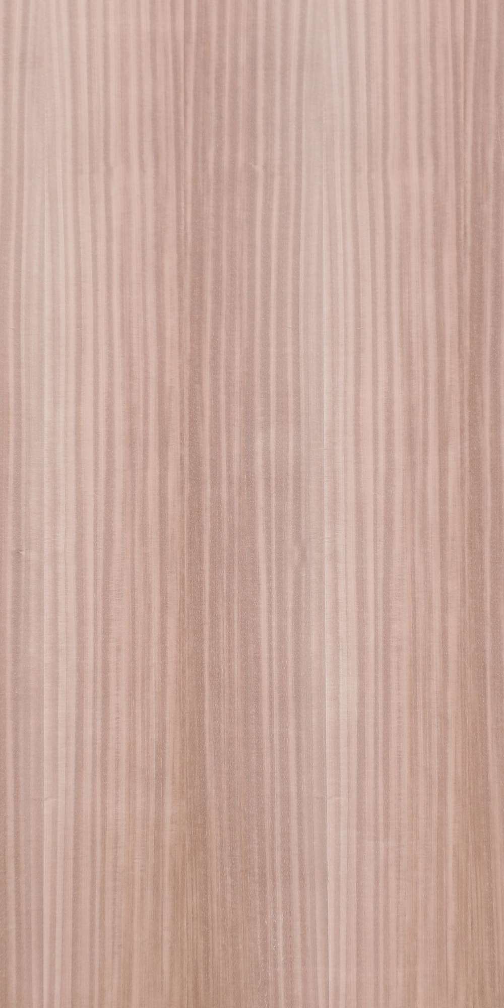 ITALIAN WALNUT VENEER