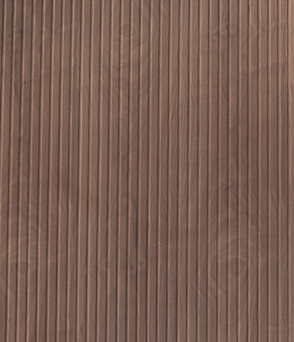 American Walnut Crown Veneer