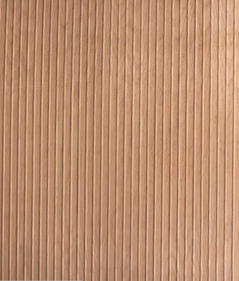 White Oak Crown Veneer