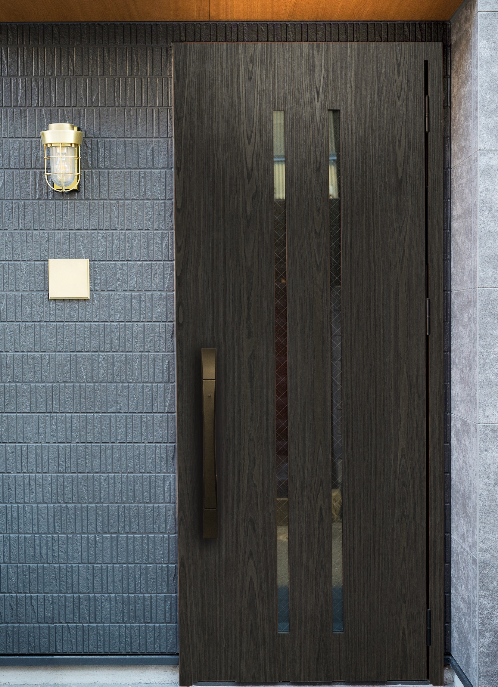 BRAZILIAN WENGE CROWN VENEER